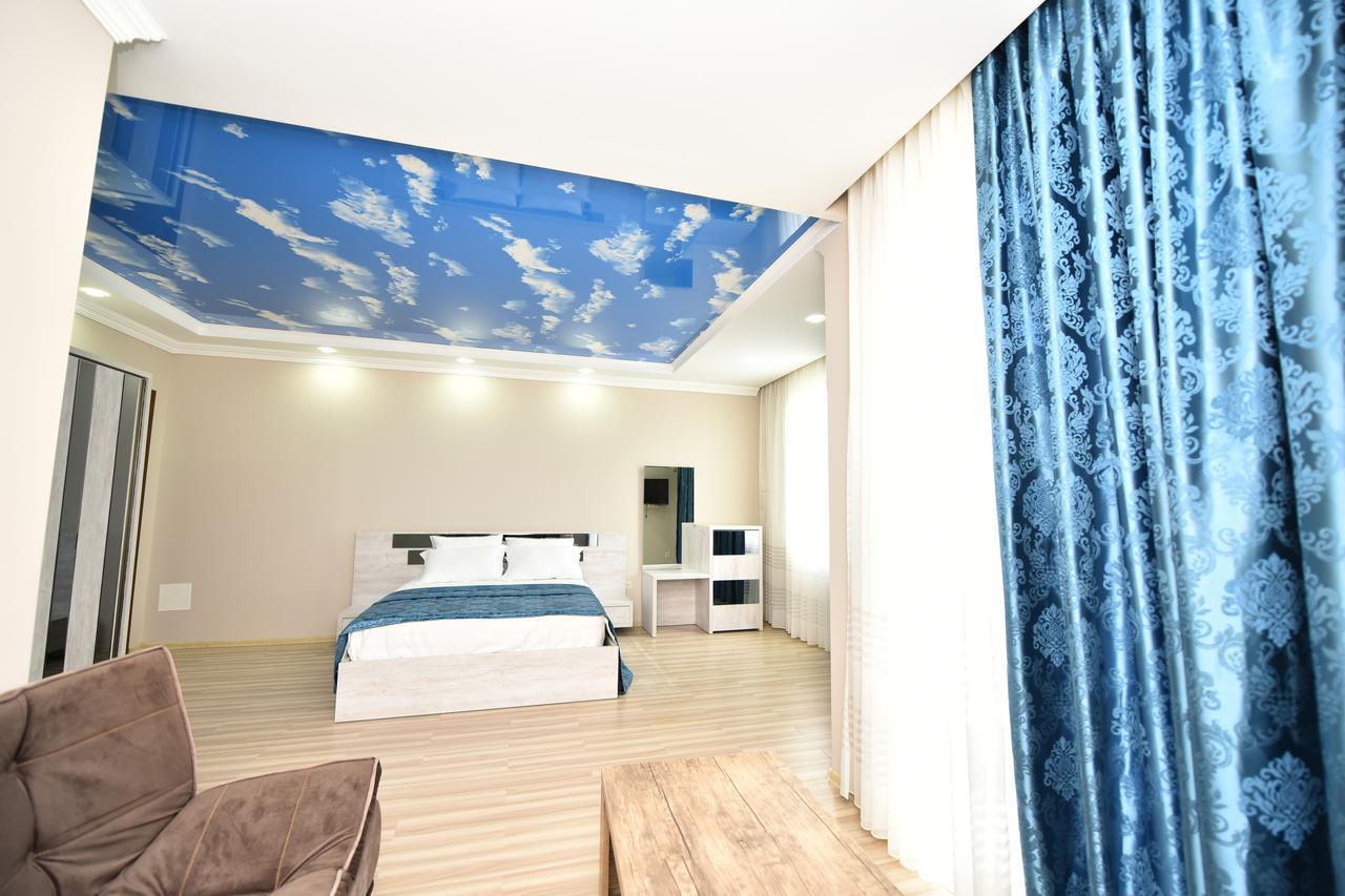Hotel Skyline Batumi Exterior photo
