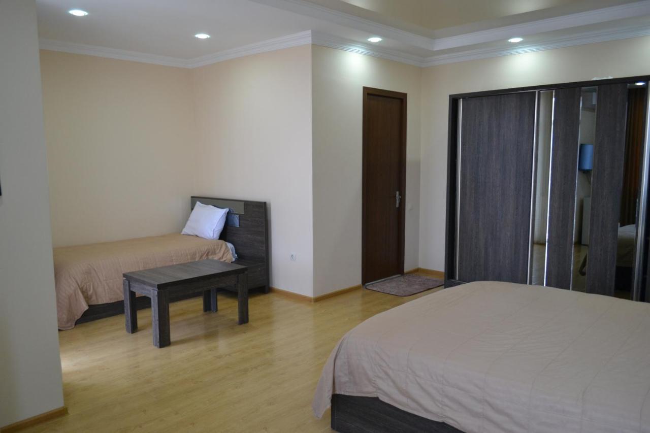 Hotel Skyline Batumi Exterior photo